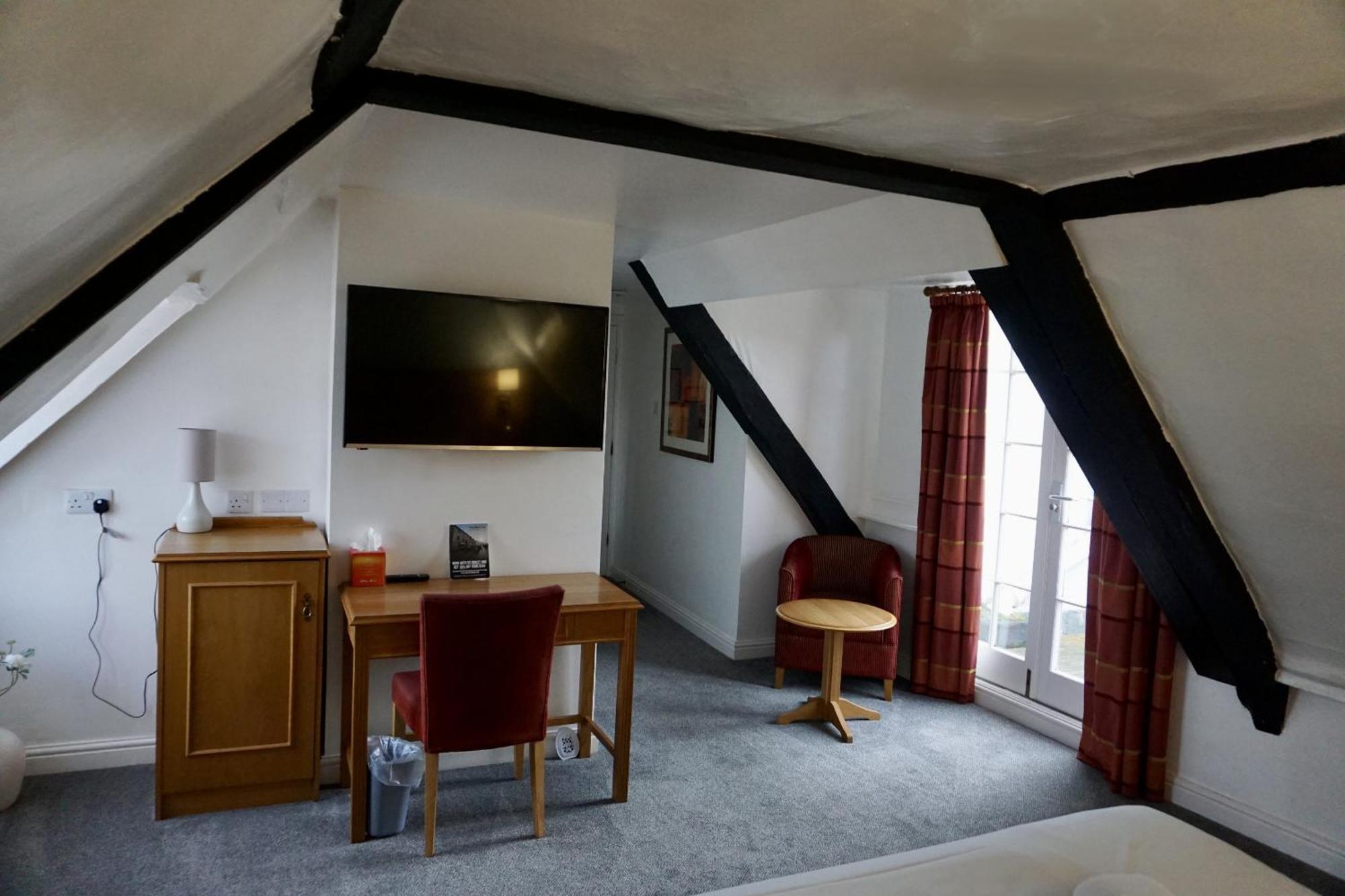 The Red Lion Hotel Spalding Room photo